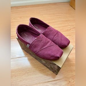 TOMS Women's Classic Slip-On Casual Ash Canvas Flat Shoes Size 5 Wine Red